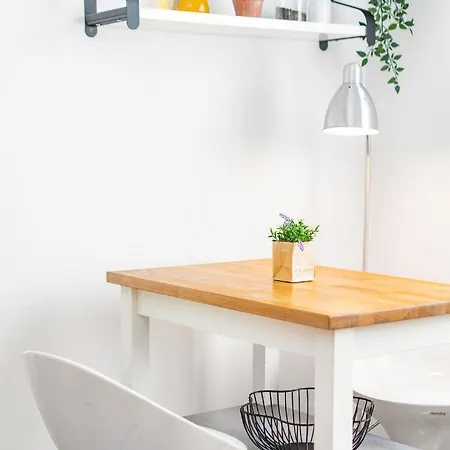 Apartman Elektoralna 19a By Homeprime *