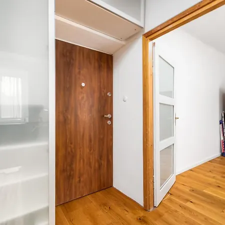 Elektoralna 19a By Homeprime *